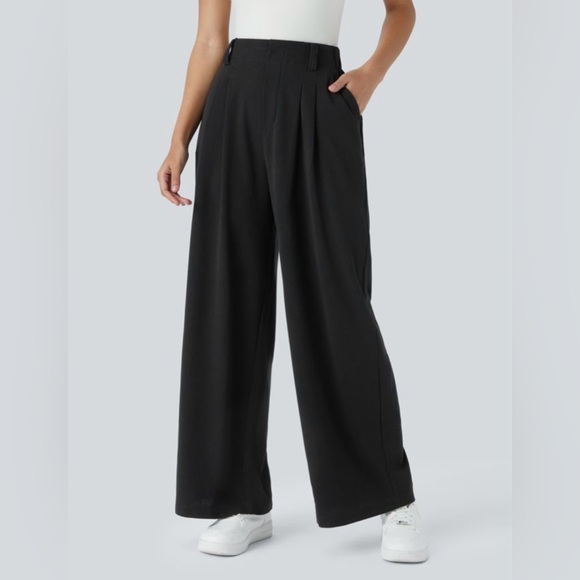 Halara Flex™ High Waisted Pocket
Wide Leg Waffle Work Pants black - Picture 4 of 12